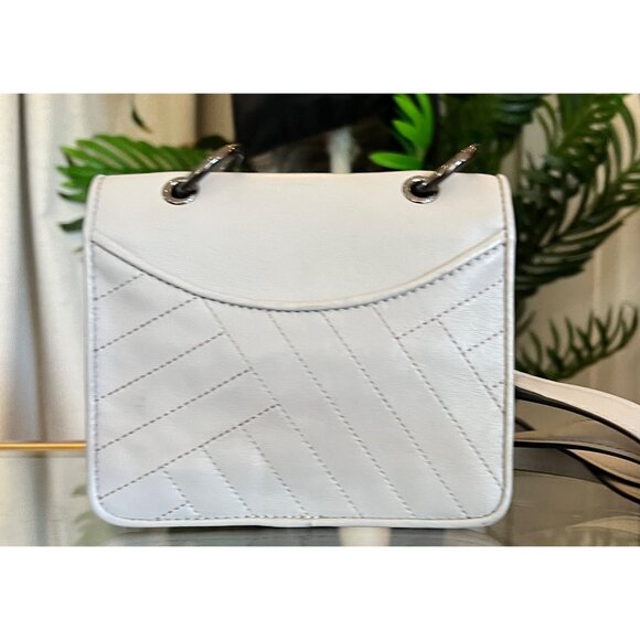 RARE!! Authentic Tory Burch Grey and Gun Metal Small Fleming Shoulder Bag - Picture 3 of 10